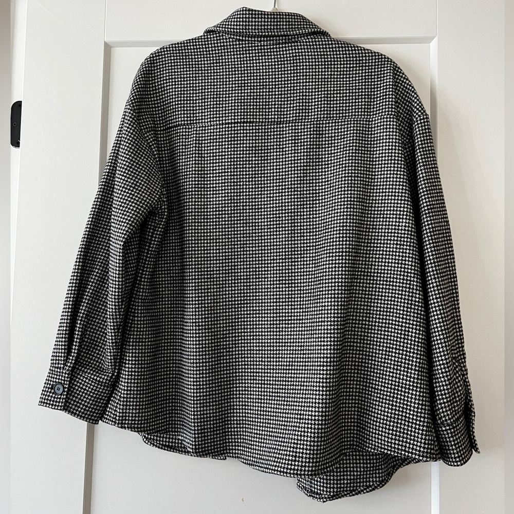 Stitch And Feather Houndstooth Shacket, Size S - image 4